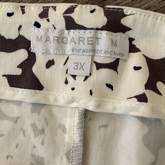 NWT Mini Floral Printed Skirt - Picture 6 of 6